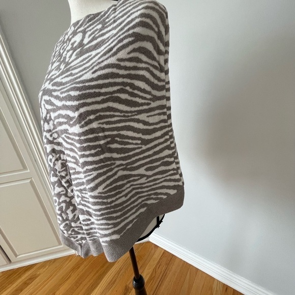 Barefoot Dreams Cozy Chic Ultra lite poncho one size asymmetrical super soft - Picture 10 of 12